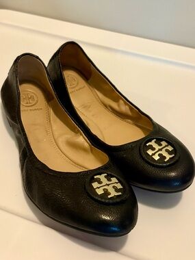 Tory Burch Allie Black Leather Logo Ballet Flats